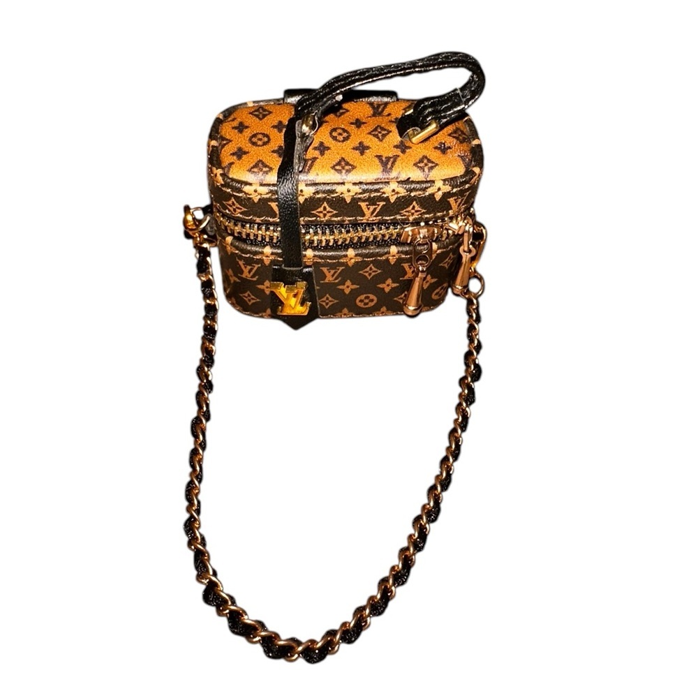 NEW LV Keychain Bag with Keyring​ - Picture 3 of 13